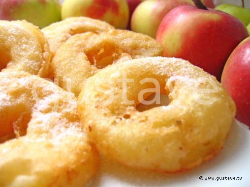 Beignets aux pommes et à la cannelle