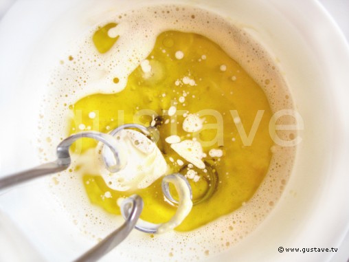 Préparation Cake au jambon et aux olives - étape 3