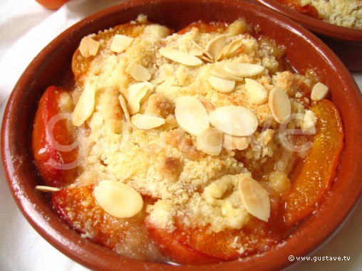 Crumble d'abricots aux amandes