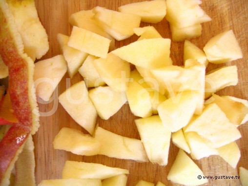 Préparation Gâteau aux pommes et aux amandes - étape 1