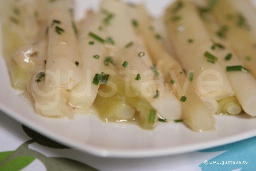 Poireaux vinaigrette à la ciboulette