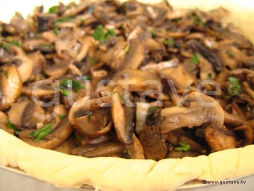 Préparation Quiche aux champignons persillés - étape 10