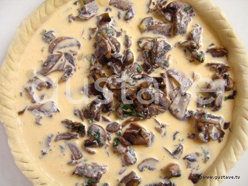 Préparation Quiche aux champignons persillés - étape 11