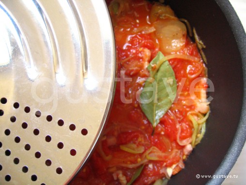 Préparation Quiche à la tomate, au lard et au gingembre - étape 5