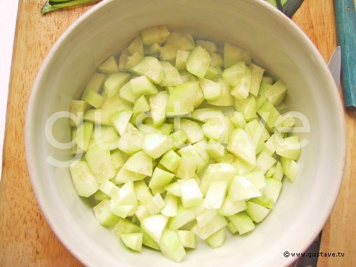 Préparation Salade de melon et crudités - étape 3