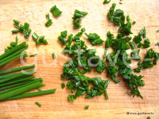 Préparation Salade de pâtes au saumon fumé et au concombre croquant - étape 5