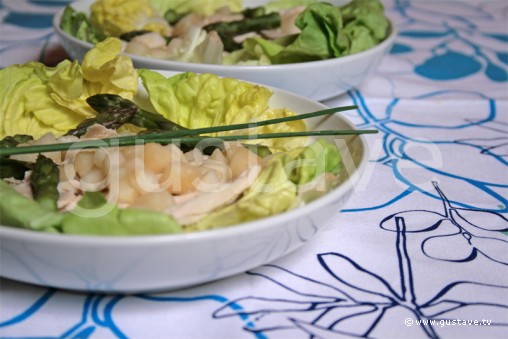 Salade de poulet aux poires et aux pointes d'asperges