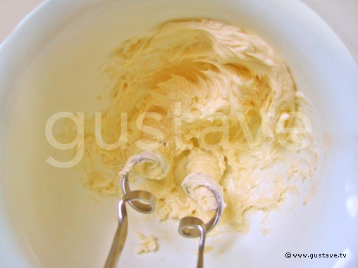 Préparation Tarte aux abricots à la crème d'amandes - étape 6