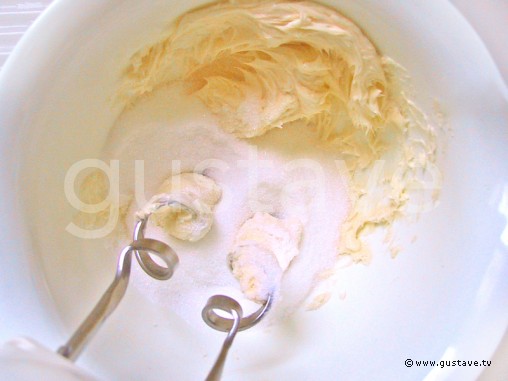 Préparation Tarte aux abricots à la crème d'amandes - étape 7