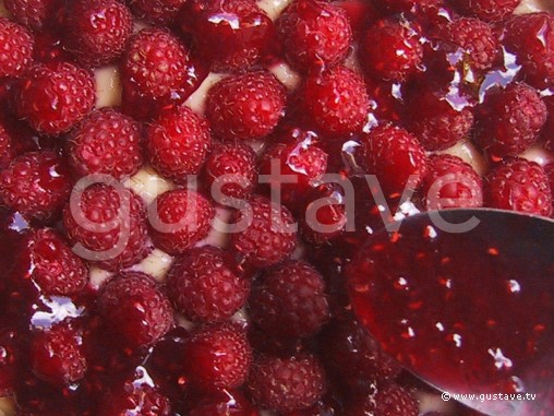 Préparation Tarte aux framboises à l'eau de vie - étape 14