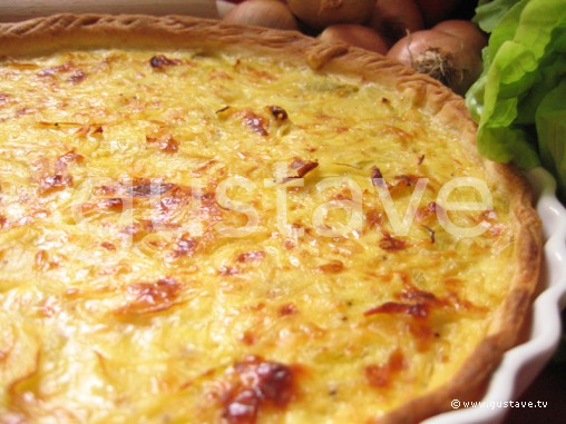 Tarte A L Oignon Quiche A L Oignon Et Au Fromage La Recette