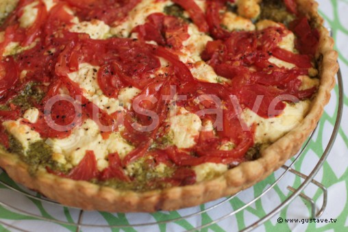 Tarte à la tomate, au chèvre frais et au pistou