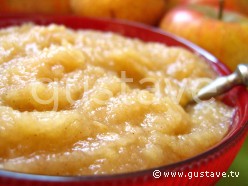 Compote de pommes à la cannelle