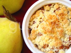 Crumble aux coings et aux amandes