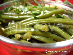 Salade de haricots verts aux petits oignons