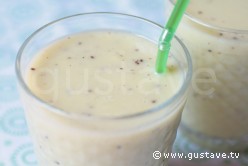 Smoothie banane kiwi orange