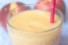 Smoothie pêche poire mangue