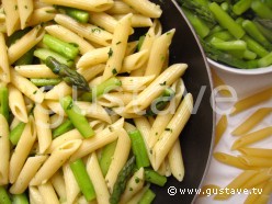 Penne au beurre d